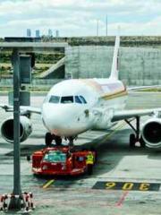 lt;lt;lt;The Peerles